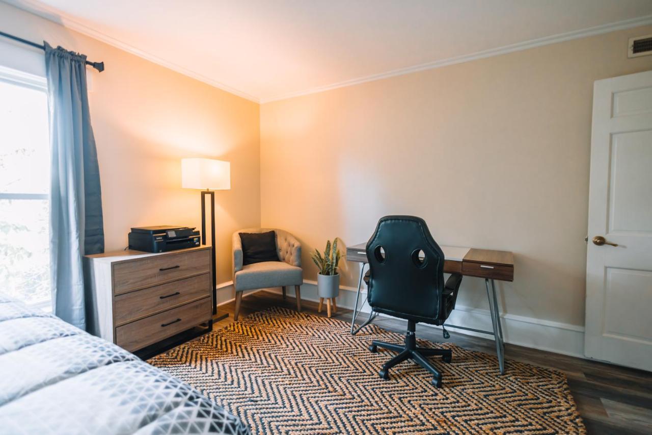 Downtown Escape Great For Large Families & Groups Βίλα Sugarcreek Εξωτερικό φωτογραφία